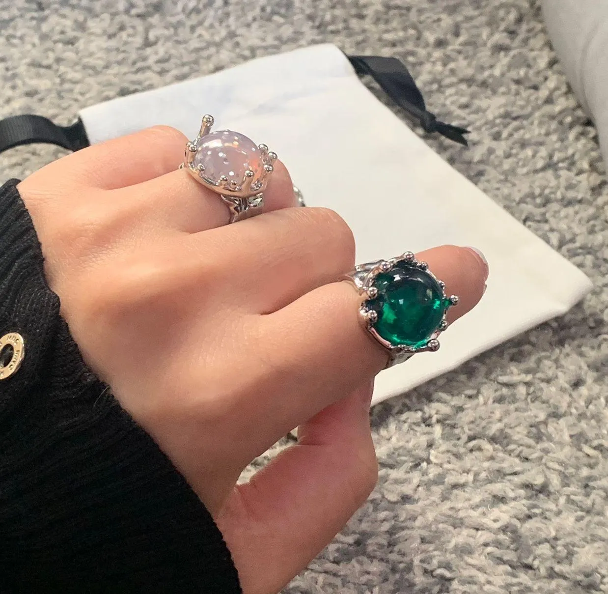 Silver ring Gem ring high end noble ring green color ring green gem ring lava ring - Image 2