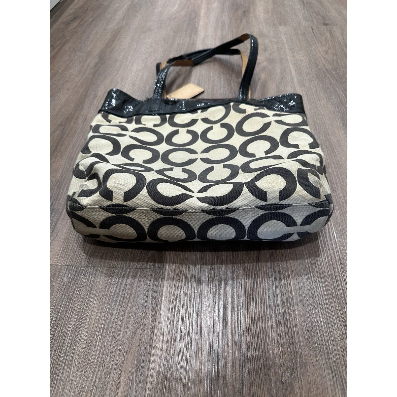 Coach‎ Aubrey Tote Bag Purse Large Designer Y2K Retro Luxury Cream Black Logo - Image 4