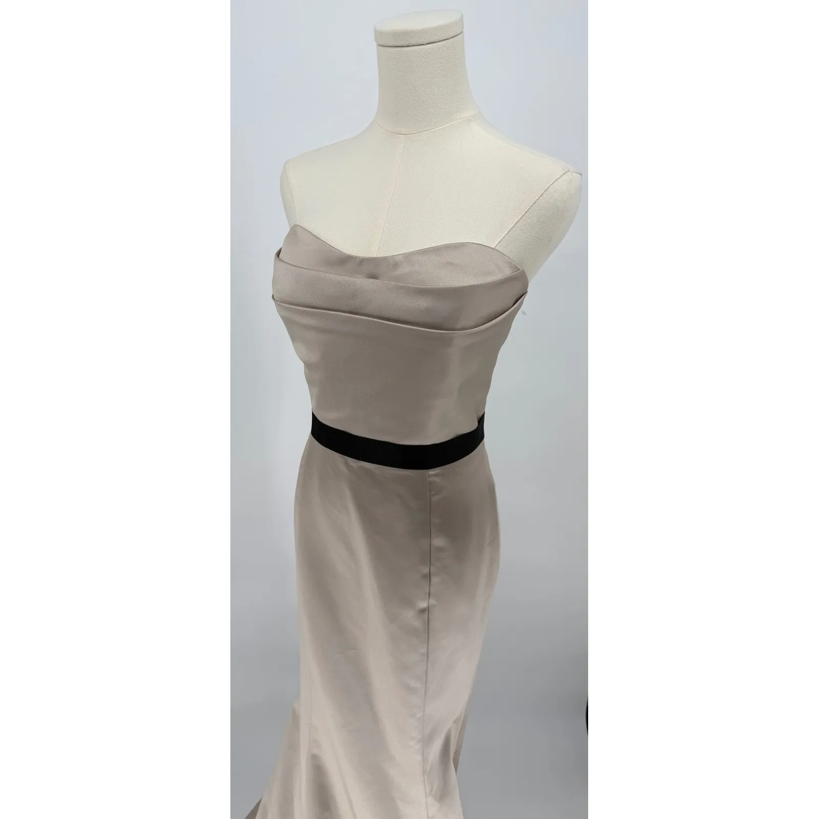 Badgley Mischka Strapless Satin Gown Cashmere‎ with Black Waistband Sz 12 $360 - Image 5