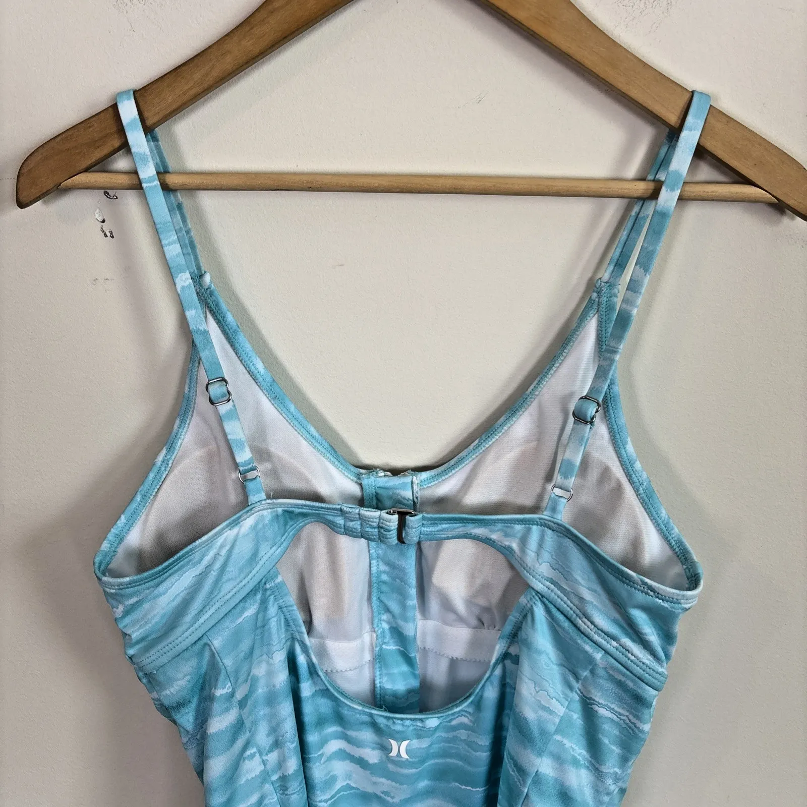 Hurley Swimsuit‎ Womens Sz L Blue One Piece Front Zip Ocean Wave NWOT - Image 6