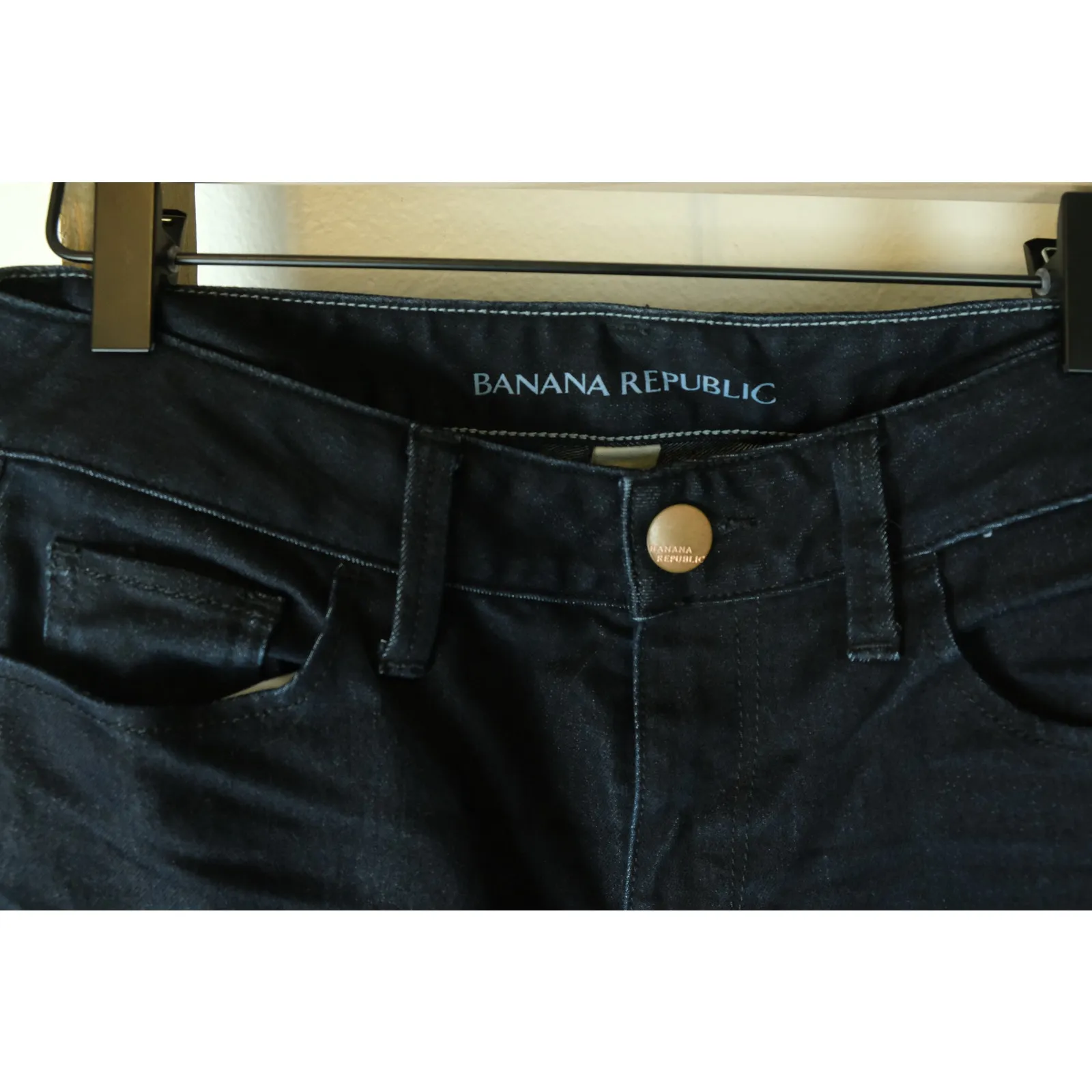 Banana Republic Womens 26  Super Dark Wash Low Rise Flare Jeans - Image 3