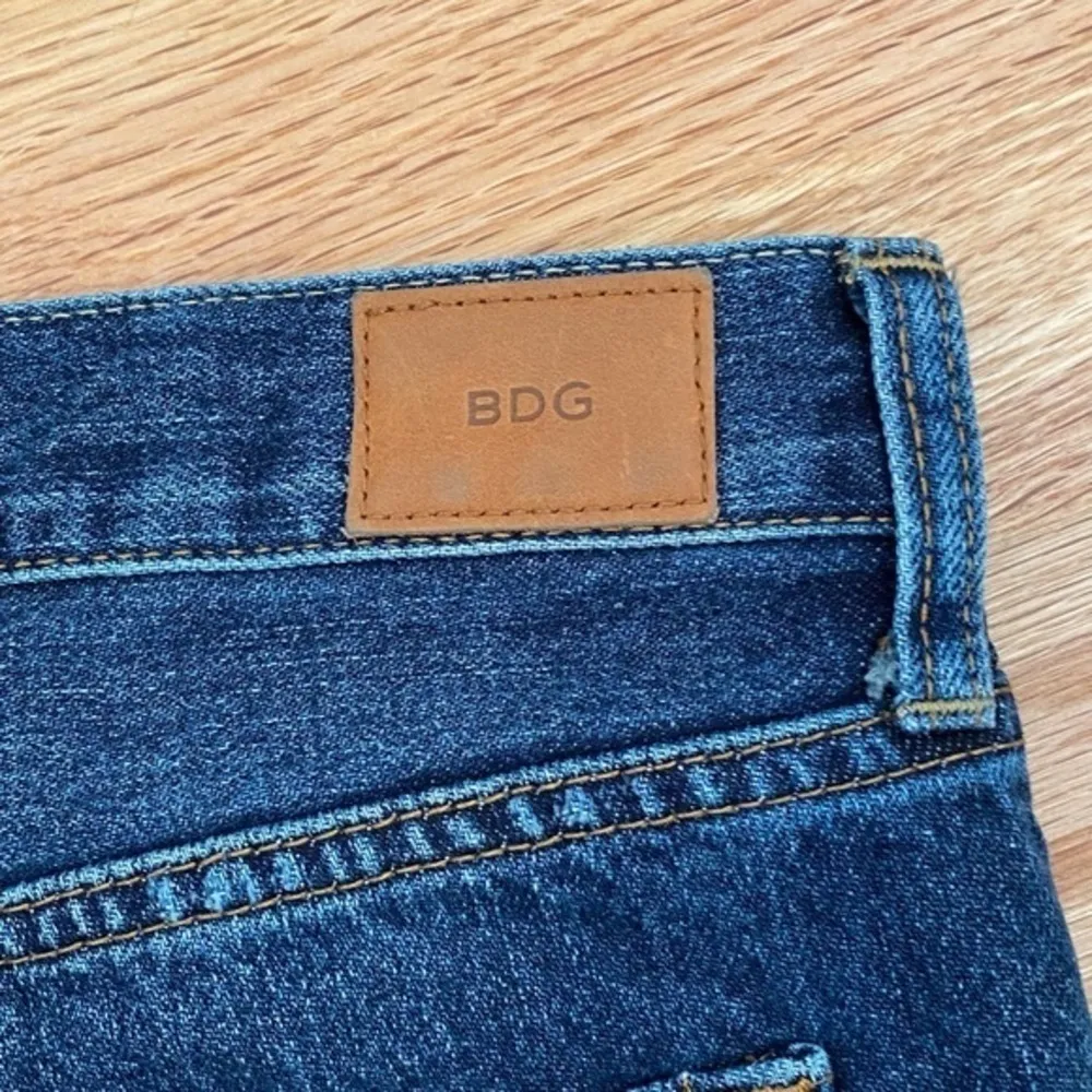 Bdg Button Fly Tomgirl Cutoff Jean Shorts Women's 27 Distressed Cotton - Image 7