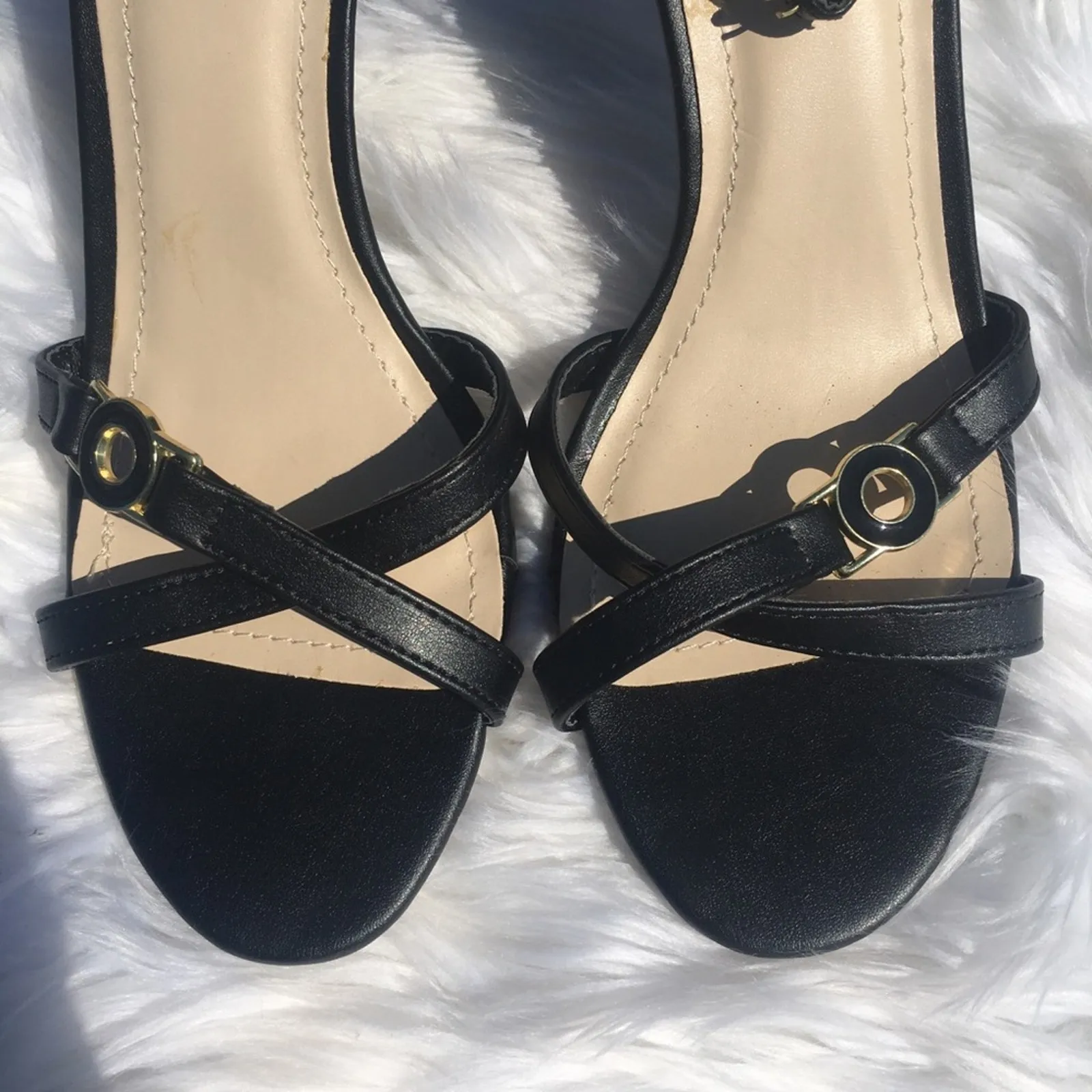 Bamboo  Tully ankle strap sandal heels NEW - Image 4