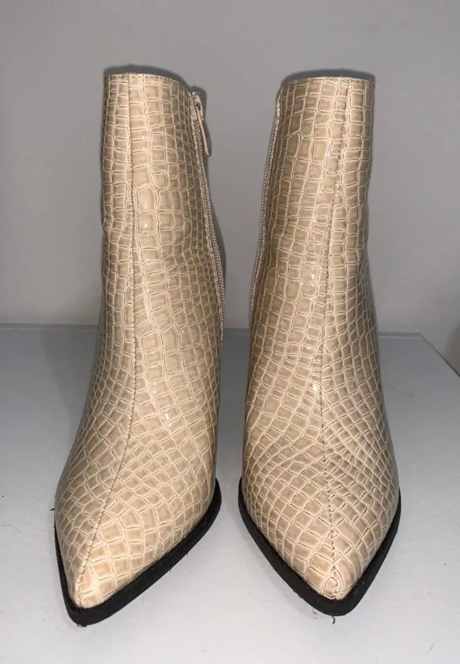 Pretty Little Thing Shoe - Image 2