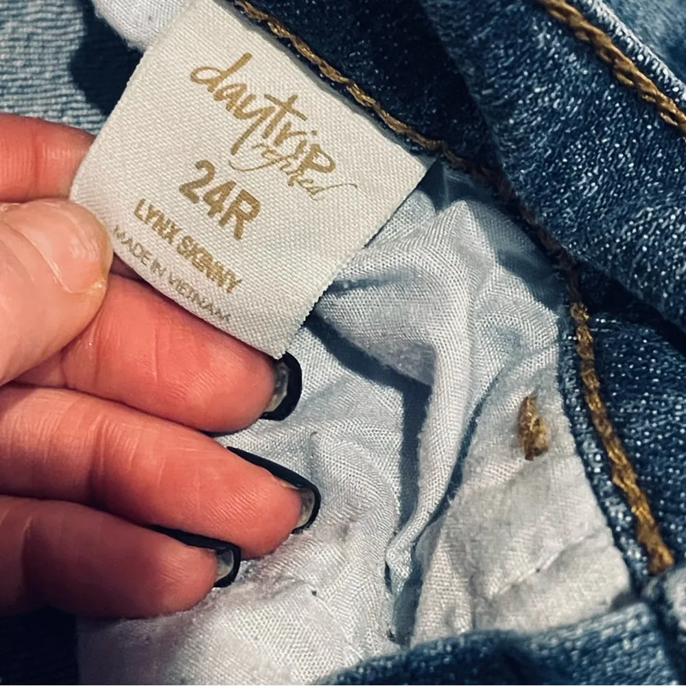 Day Trip Womens Jeans 
Size 25 regular 
Good condition - Image 4