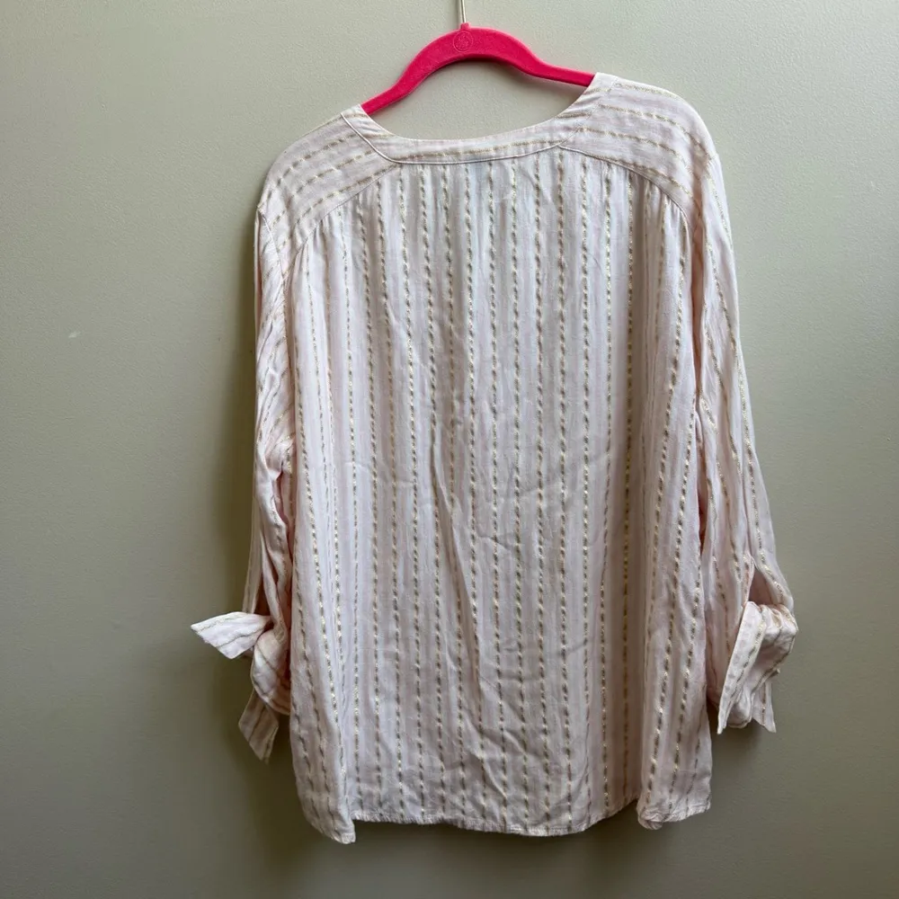 Ann Klein pink, white & metallic gold stripe blouse shirt Size 1X - Image 2