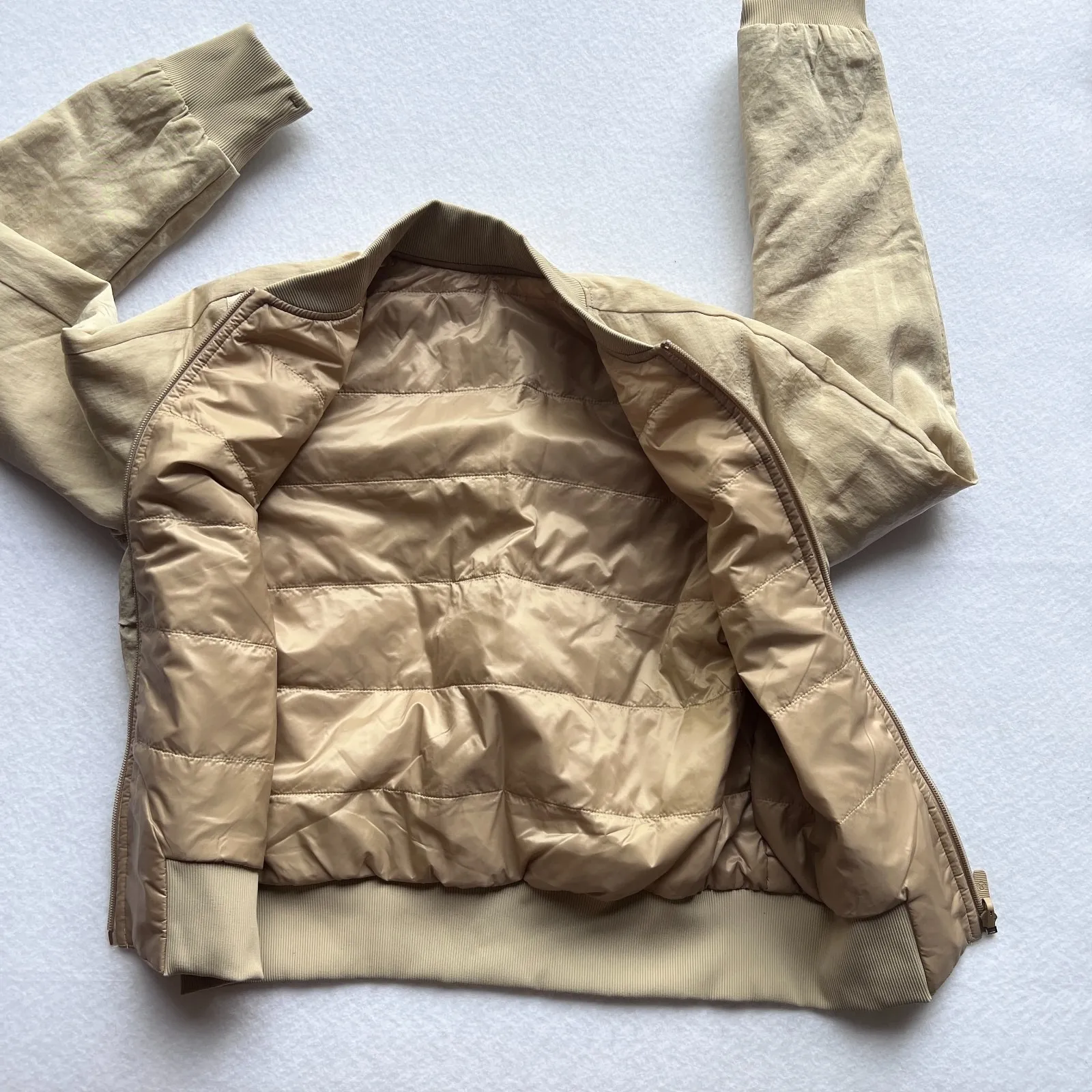 Lululemon Size 4‎ Non Stop Bomber Jacket Reversible Tan Quilted Lightweight Coat - Image 4