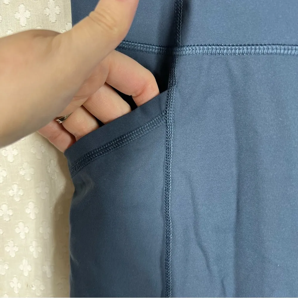 Everlane‎ Blue Perform Pocket High Rise Leggings - Image 4