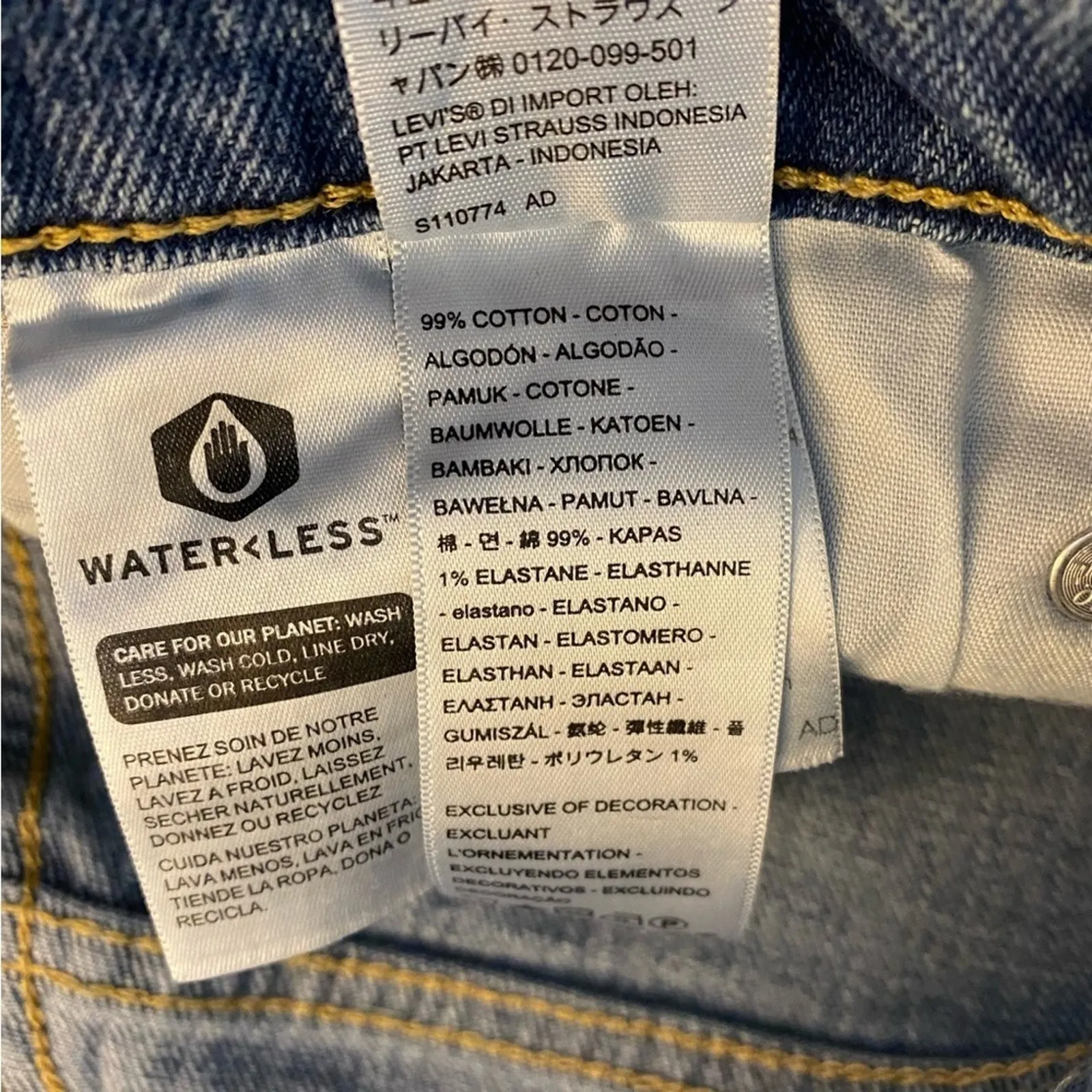 Levi’s 70s High Flare Jeans Sonoma Walks Light Wash Womens Size 30/32 - Image 5