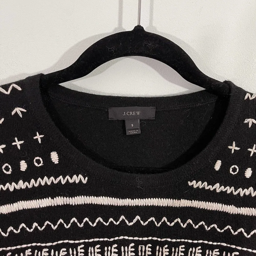 J Crew Women's Black Embroidered Quarter Sleeve Sweater Size S - Image 3