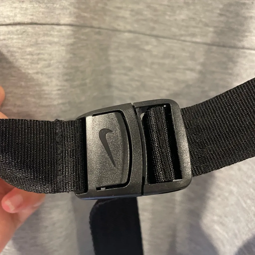 Nike Gray and Black Belted Mockneck Sweatshirt Tech Fleece - Image 6