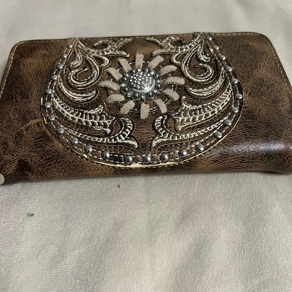 Montana West Western Leather Wristlet Wallet • • Concho Cowgirl Clutch Brown - Image 5