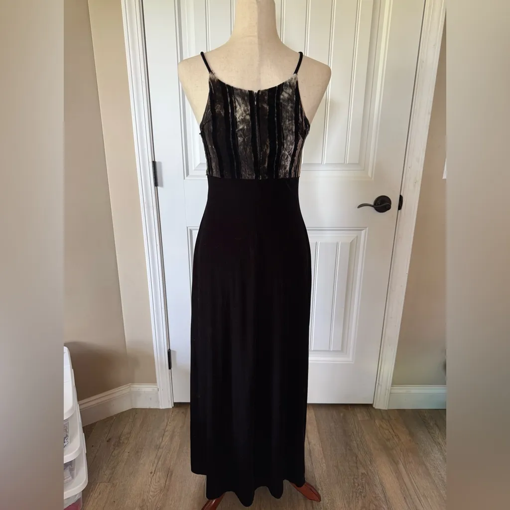 Vintage Betsy & Adam Velvet Maxi‎ Dress Black - Image 2