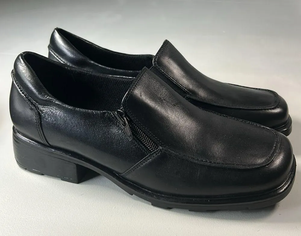 Thom McAn Shoes Women’s Size 9 W Thom McAn Black Leather Loafers - Image 3