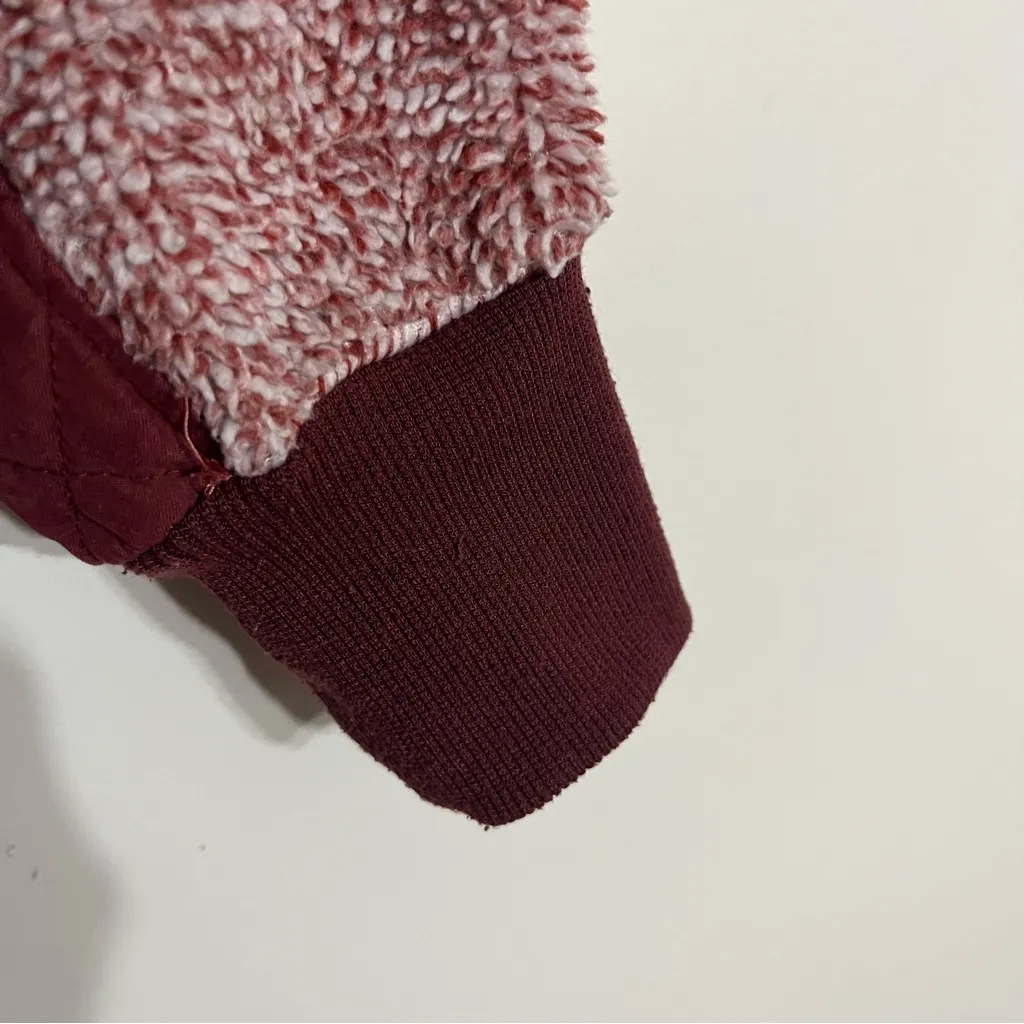 Women’s‎ Vanilla Bay Size Small Burgundy Faux Sherpa Sweatshirt Front Snaps - Image 2