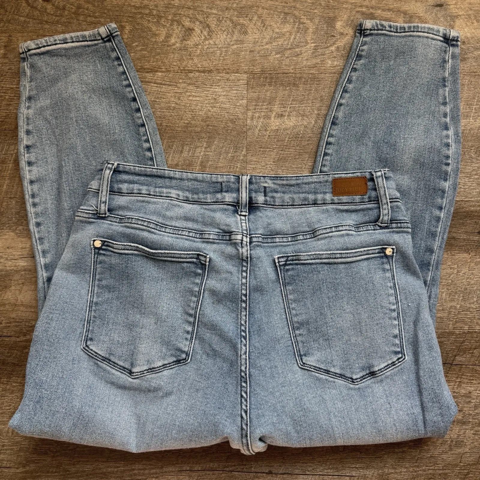 Judy Blue Relaxed Fit Denim Jeans JB88262 Women's Size 18W High Rise Light Wash - Image 2