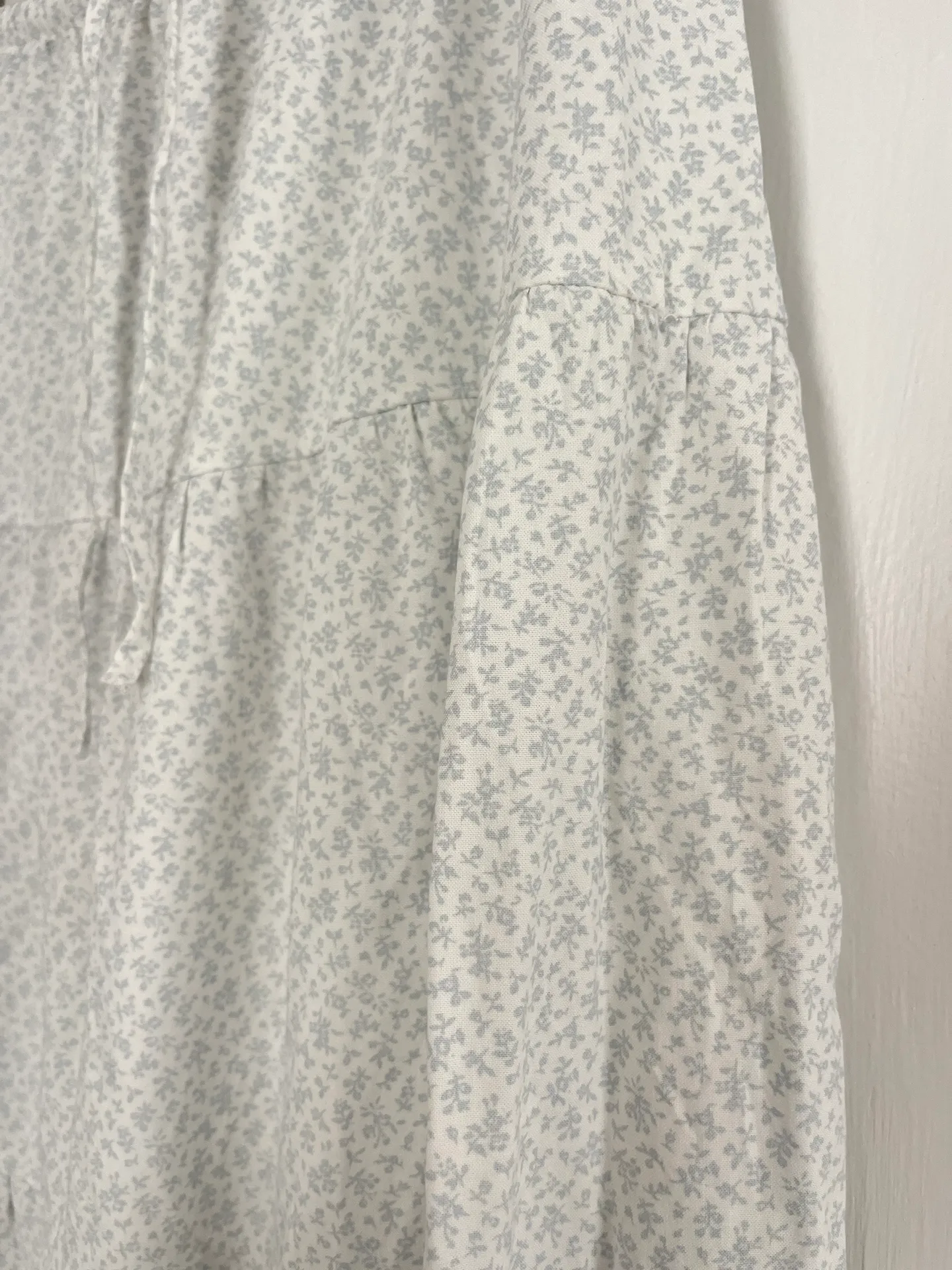 Brandy Melville Floral Maxi Skirt - Image 3