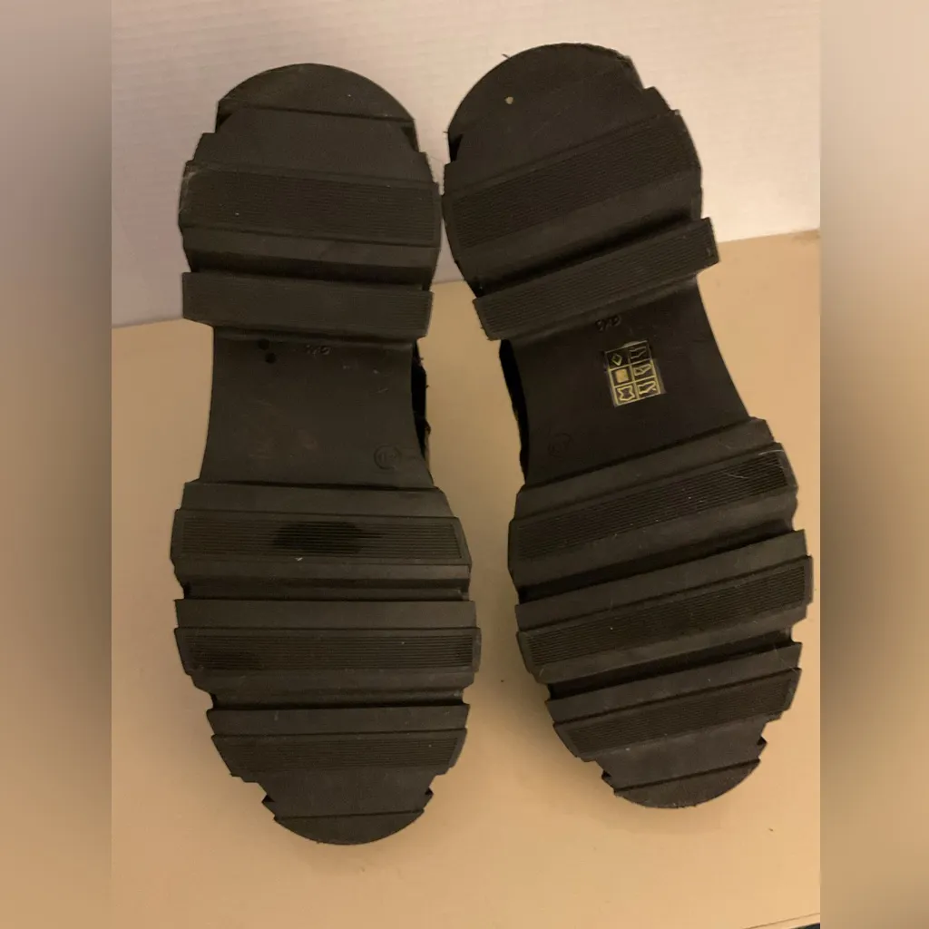 Steve Madden Black leather Platform Chelsea Boots size 10 - Image 10