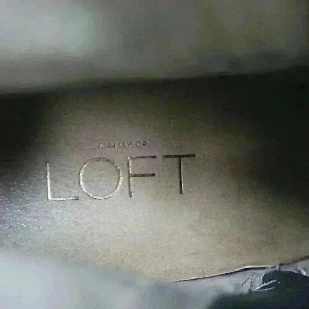 Anne Taylor Loft Women's Brown Leather Buckle Boot Size 8.5 - Image 11