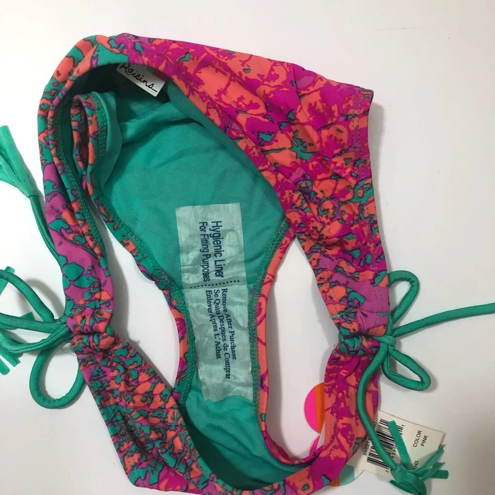 Raisins Fringe sweet pea 2 piece swimsuit Medium - Image 4