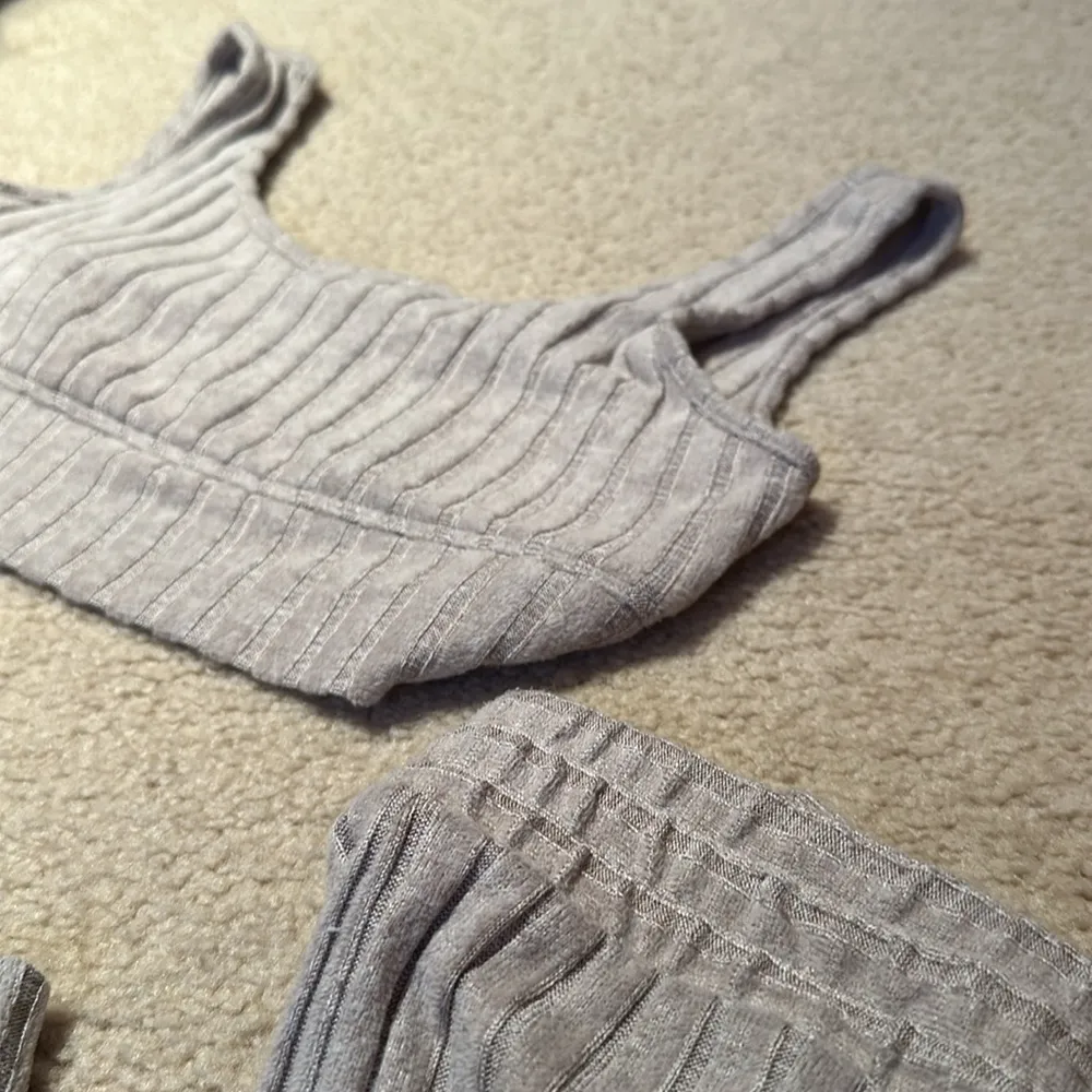 medium tank bra pant lounge set taupe Set - Image 13