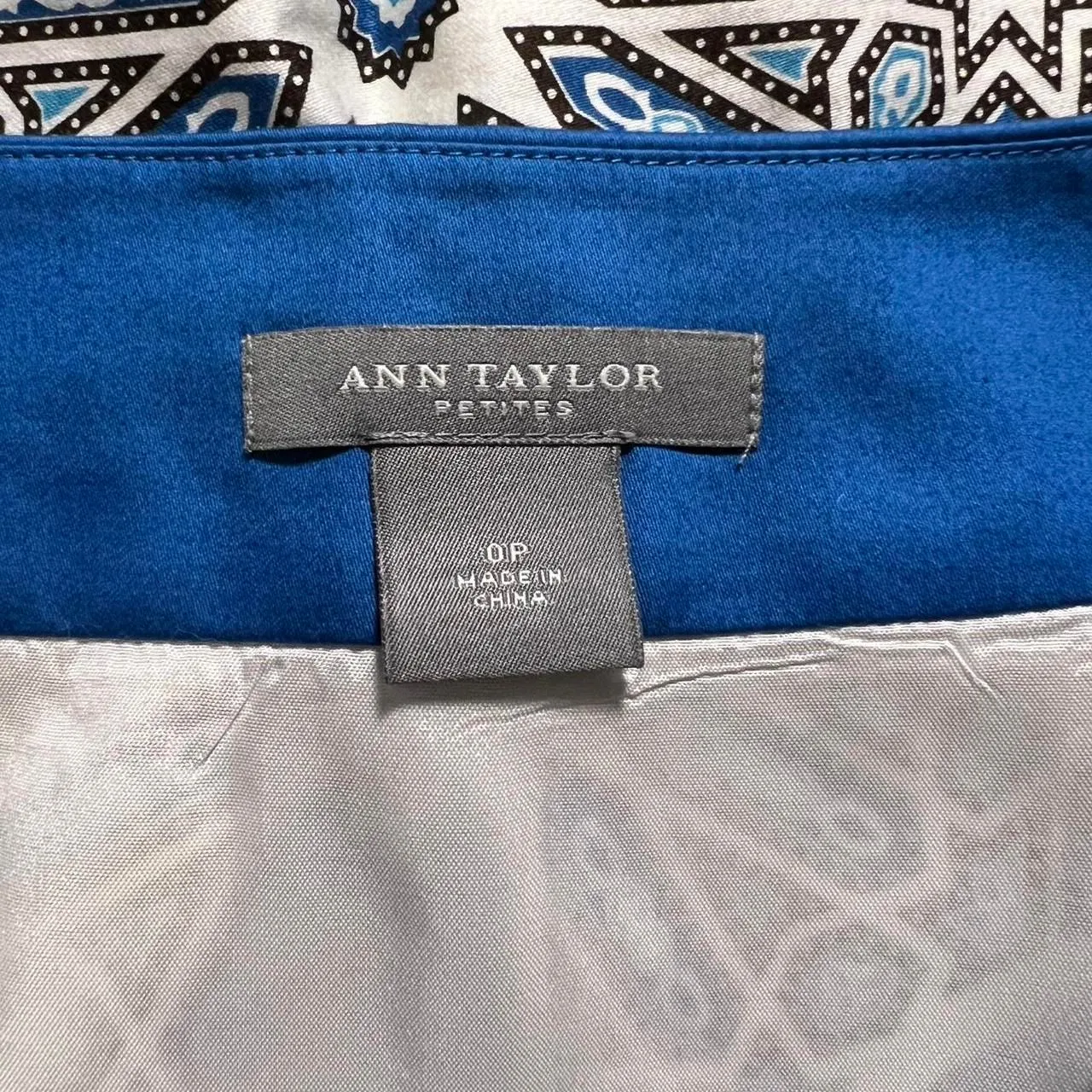 Ann Taylor Petites Moroccan Tile Print A-Line Skirt Size 0P - Image 5