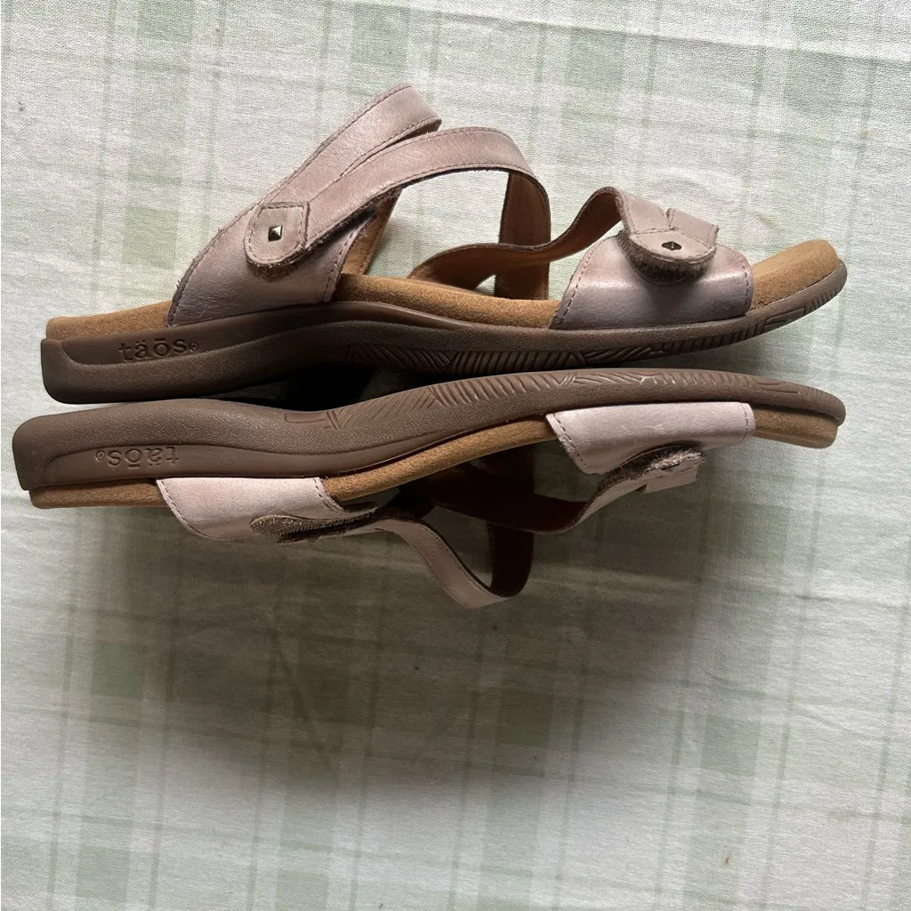 Taos Footwear Women's Beige Strappy Sandals Tan Size 8 - Image 4