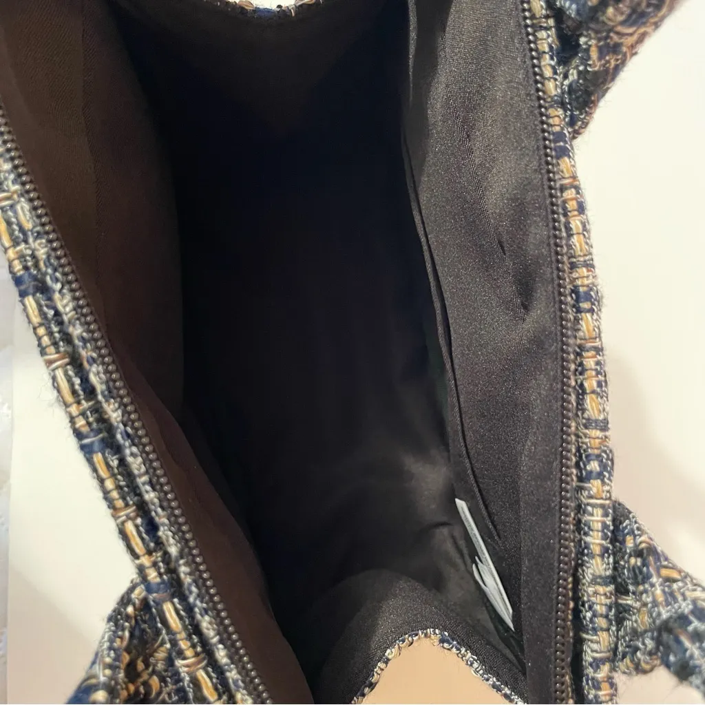 J. Crew Black and Cream Tweed Tote - Image 4