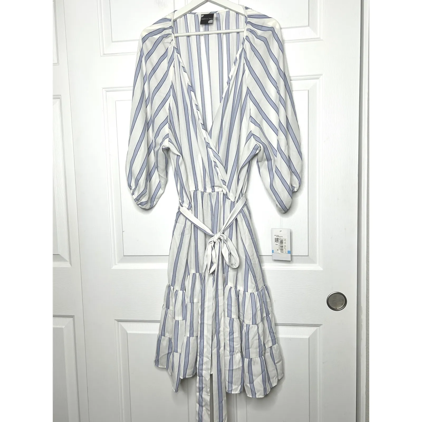 Maison Tara NWT Striped Mini Dress Tiered Ruffle‎ Tie Waist 3/4 Sleeve 20W White - Image 2