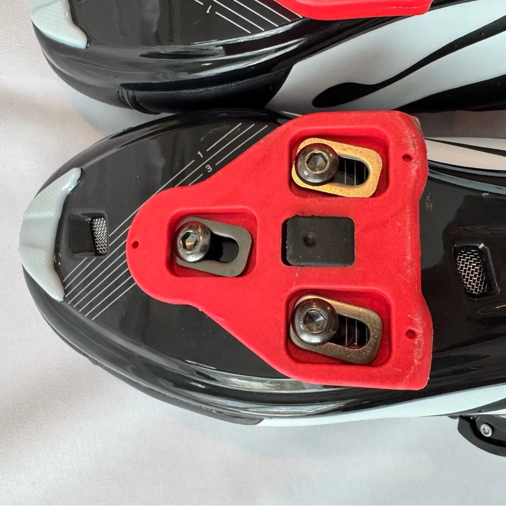 Peloton Black & Red Cycling Shoes with Cleats - Size 39/8.5 - Image 10