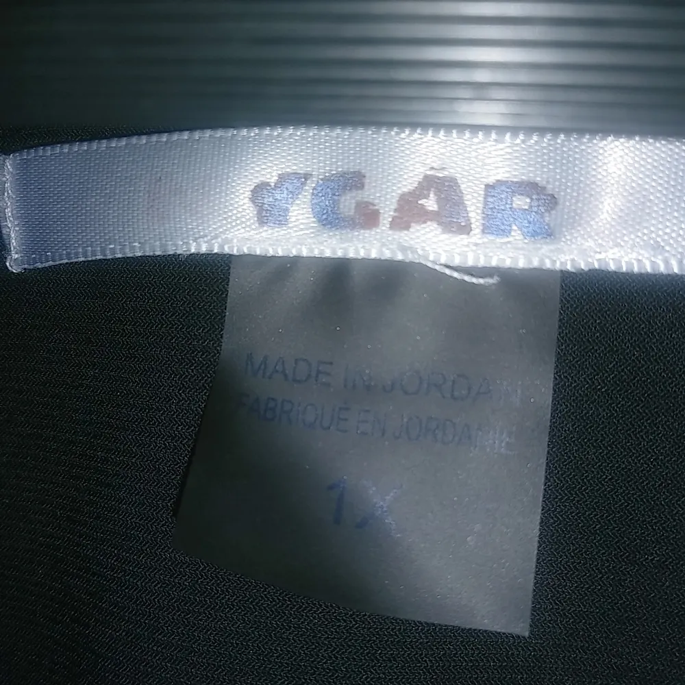 Nygard 1X Flowy Black Elegant Top Plus Funeral - Image 3