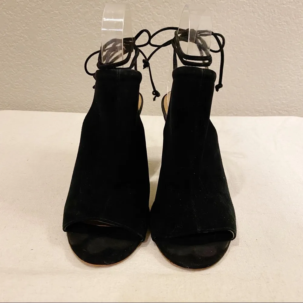 TAHARI Black Suede MEG Ankle Wrap PeepToe Heeled Bootie Size 7. - Image 3