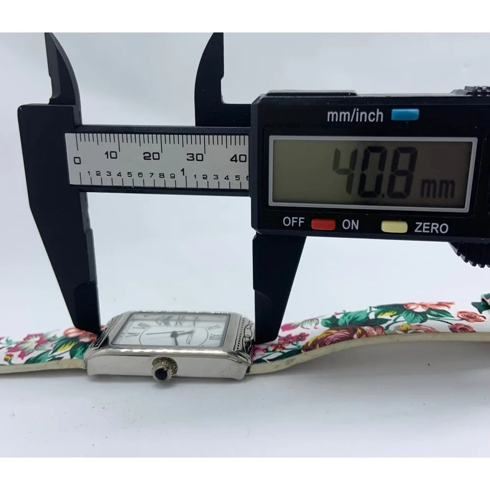 Women Coldwater Creek Watch 24mm White dial SilverTone floral leather runs - Image 6