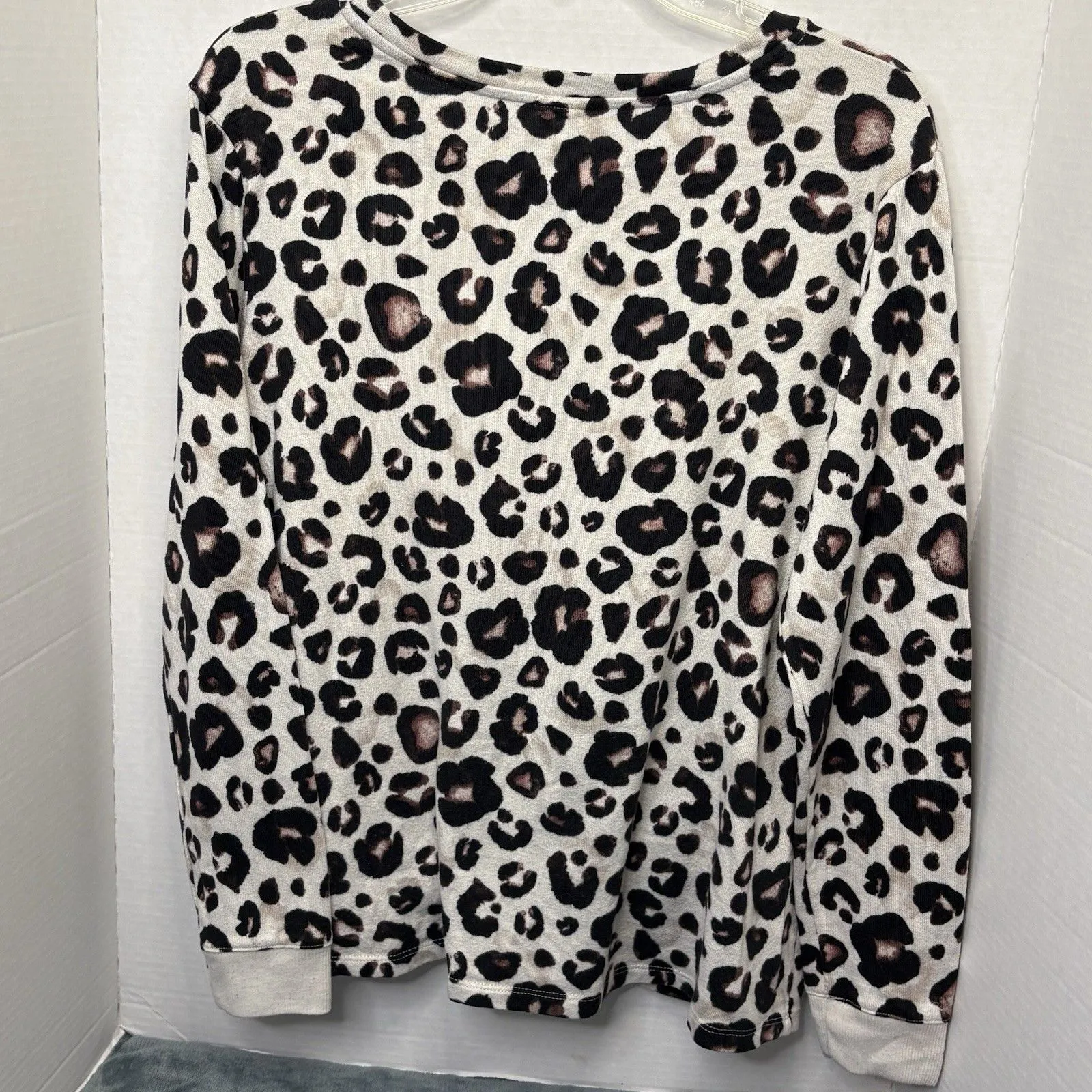 Women’s Leopard Print Pajama Set Size M - Image 4