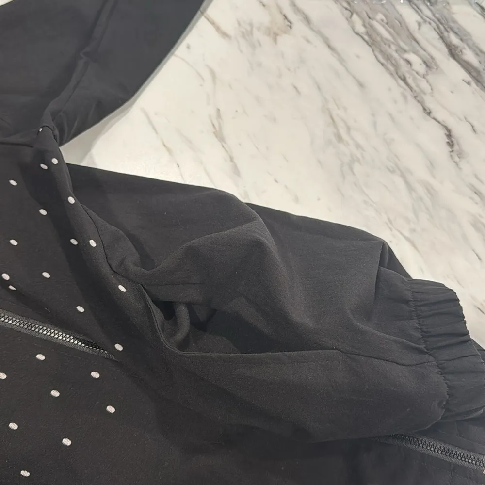 Vintage Teddi Black Jacket with White Dots Size undefined - Image 10