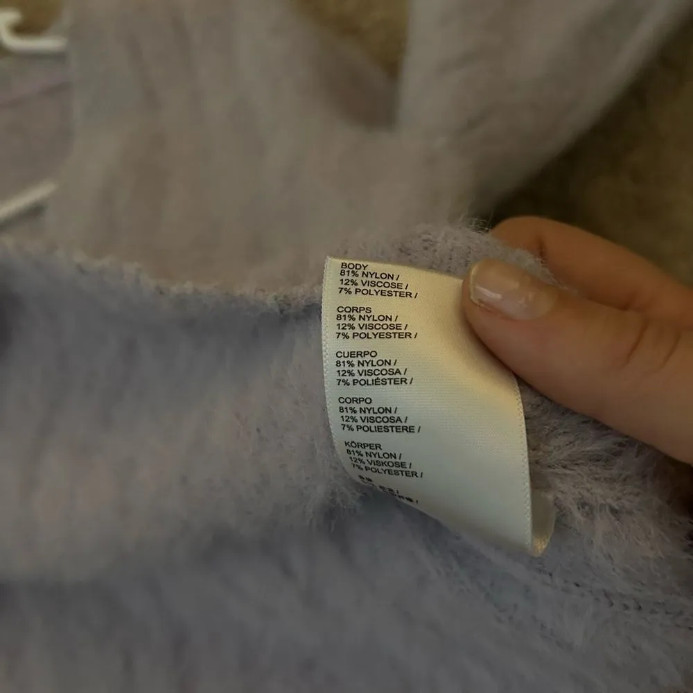 Purple Soft Fuzzy Cropped Urban Outfitters Size Small V-Neck Sweater - Image 7