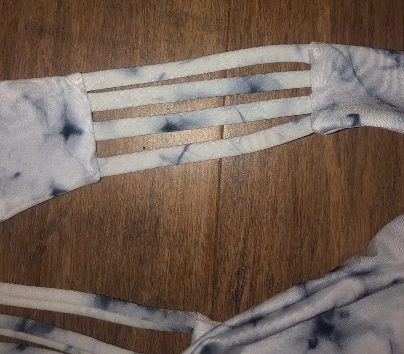 Zaful Marble Print Bikini Bottoms - Image 2