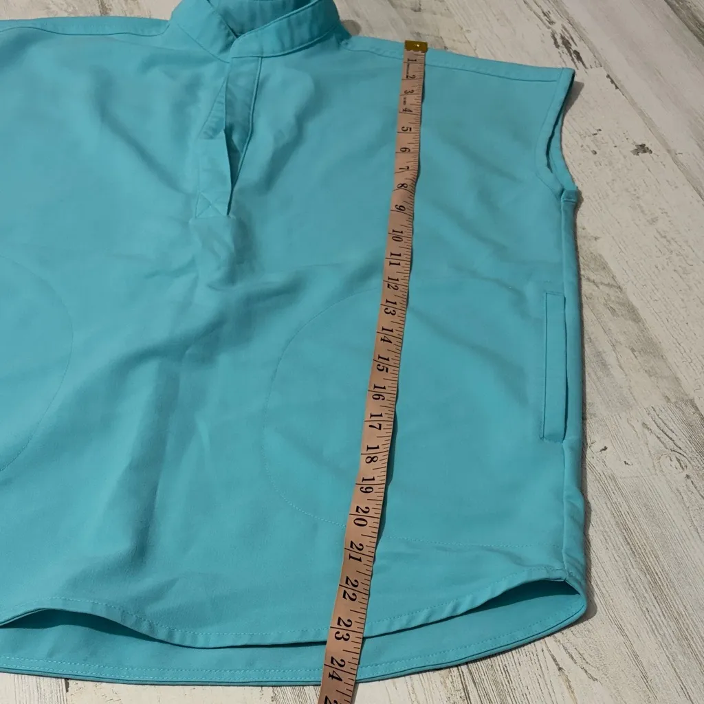  Aqua Sleeveless Figs Top - Image 9