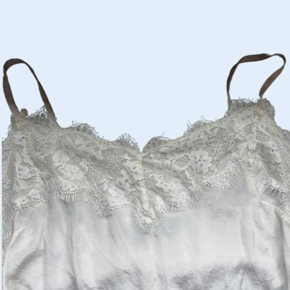 Silky satin lace trim neckline y2k cami - Image 4