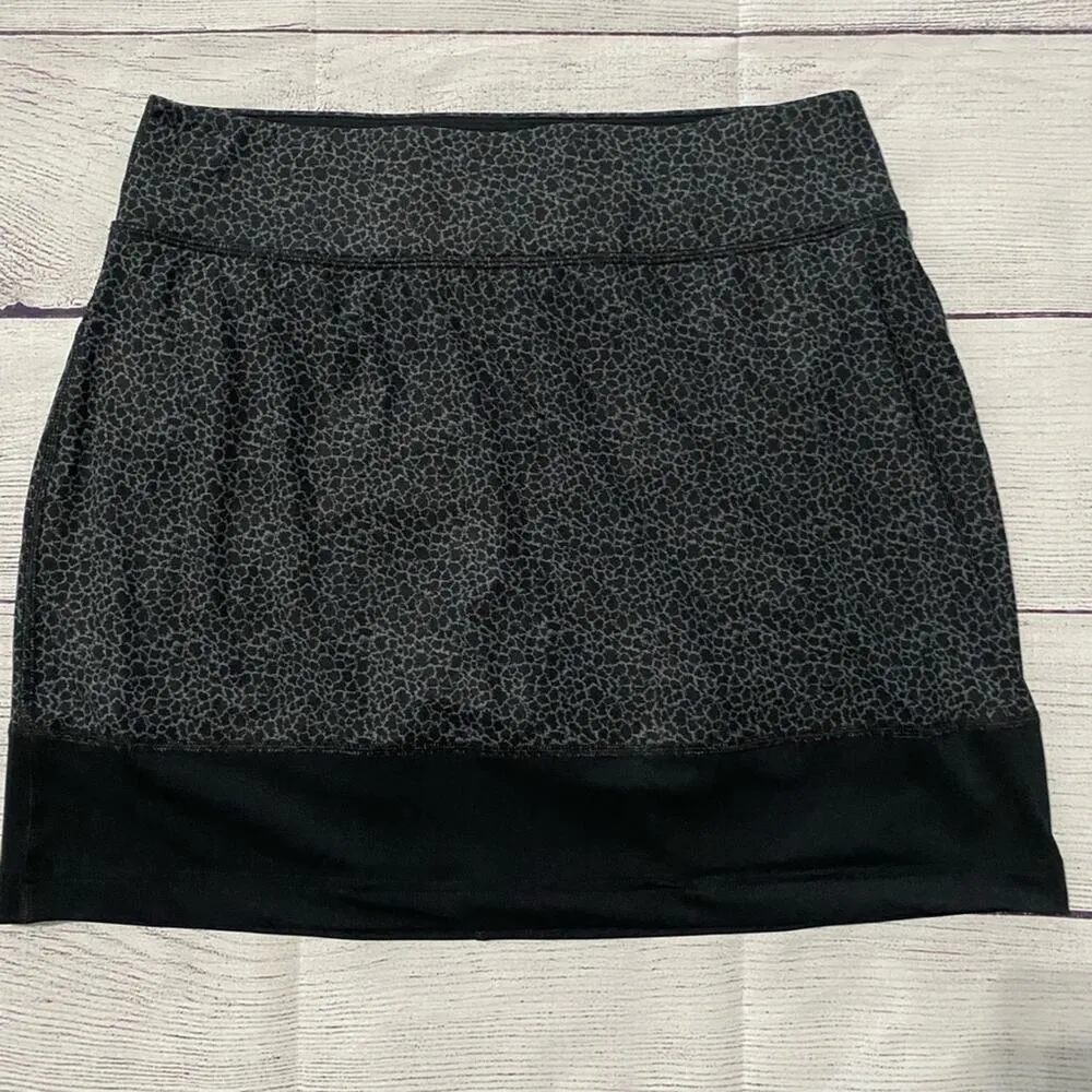 Columbia skirt with shorts attached - Image 2