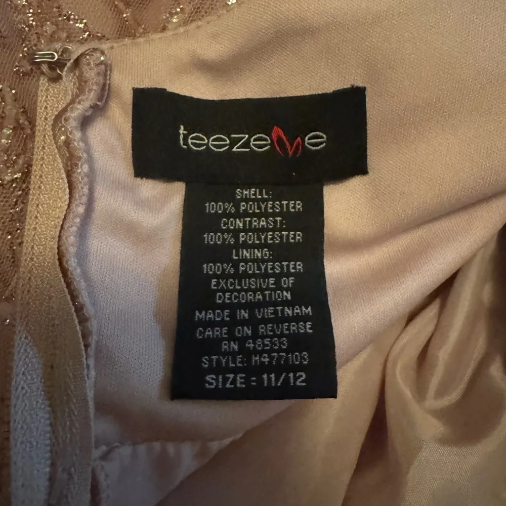 Teeze Me Juniors' Pink Glitter Beaded Mesh V-Neck Formal Dress Size 11-12 - Image 13