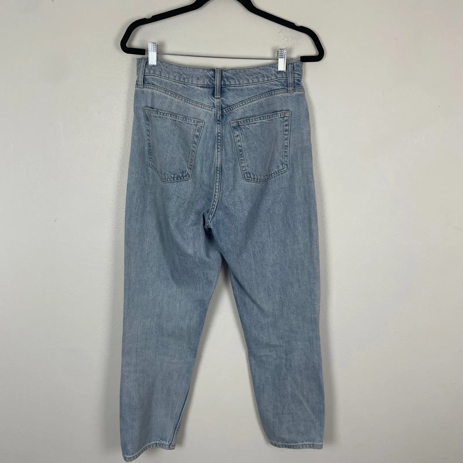 GAP Denim Mom‎ Jeans Light Indigo Size 6/28 High Rise Comfort Fit High Rise - Image 9