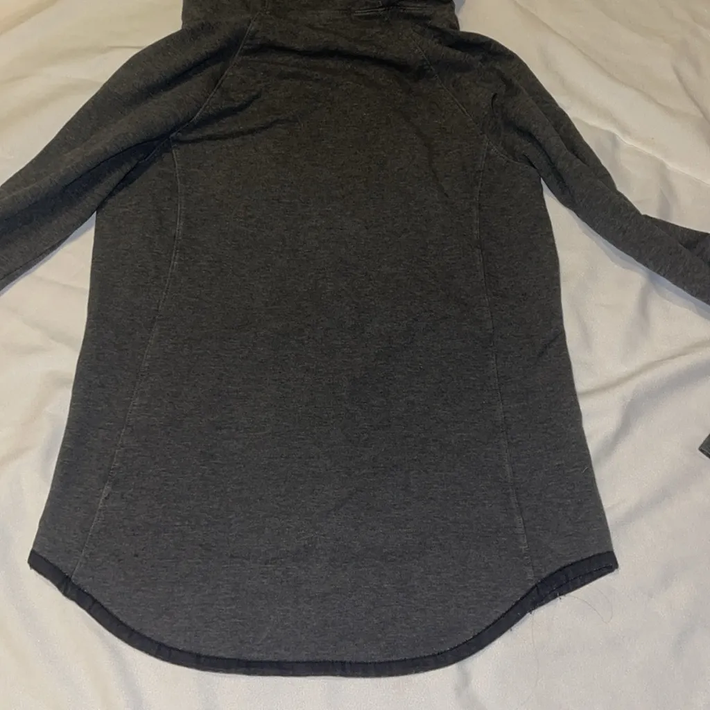 Athleta dark charcoal Gray Hooded Long Sleeve Sweatshirt hoodie XS - Image 7