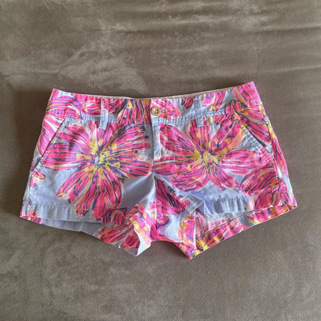Lilly Pulitzer Walsh Party Girl Purple Shorts size 6 - Image 2