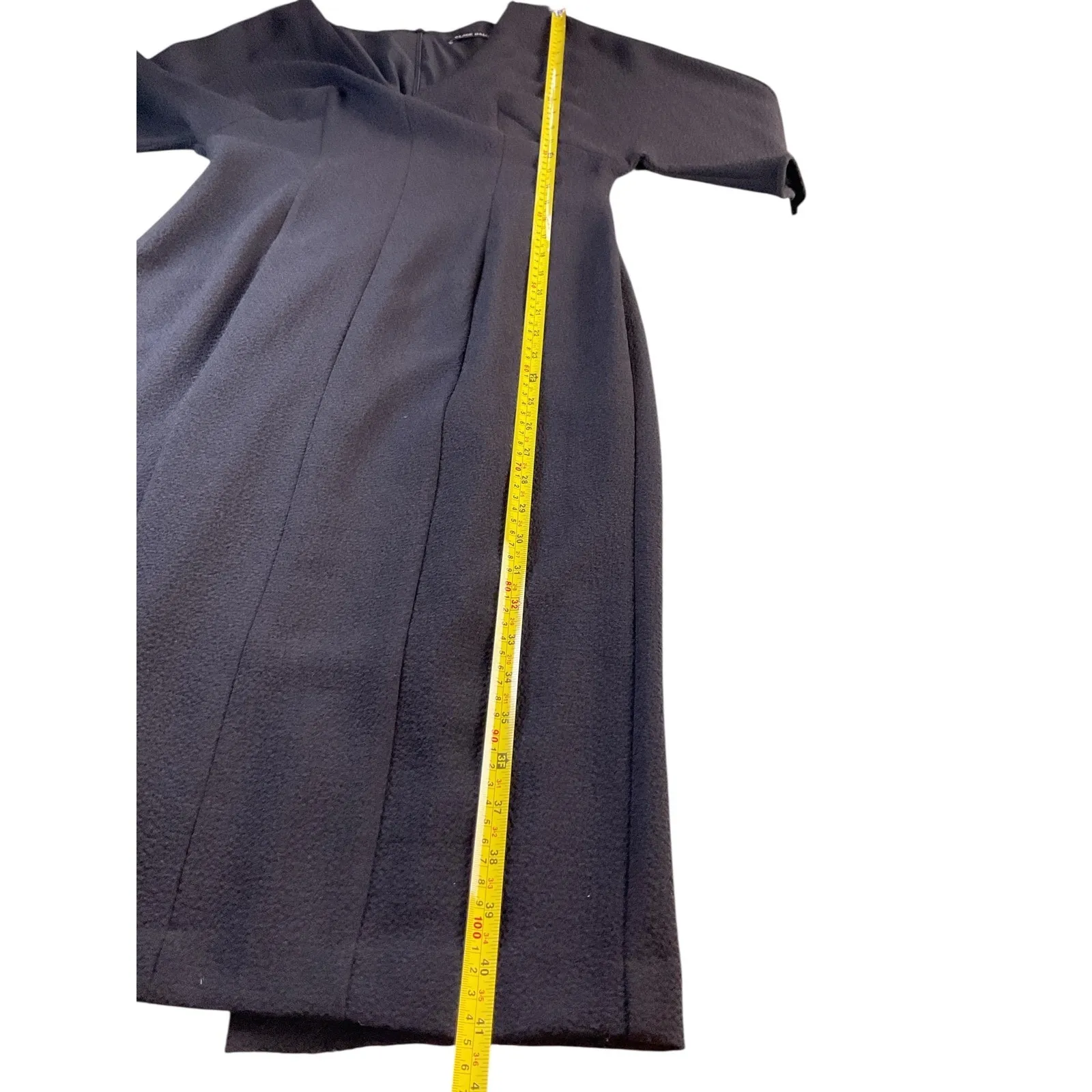 Black Halo V-Neck Sheath Dress - Modern‎ Professional Career Cocktail - Image 7