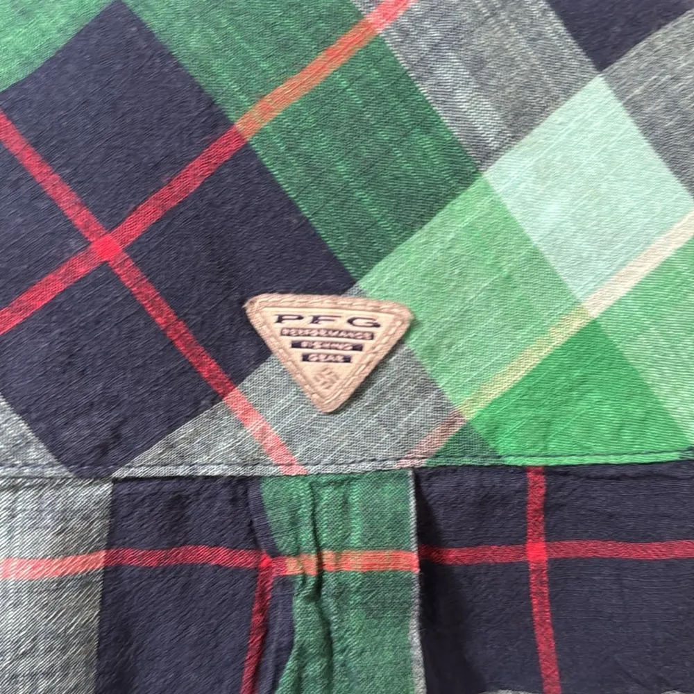 Columbia woman size SMALL plaid long sleeve shirt blue green red pink - Image 5