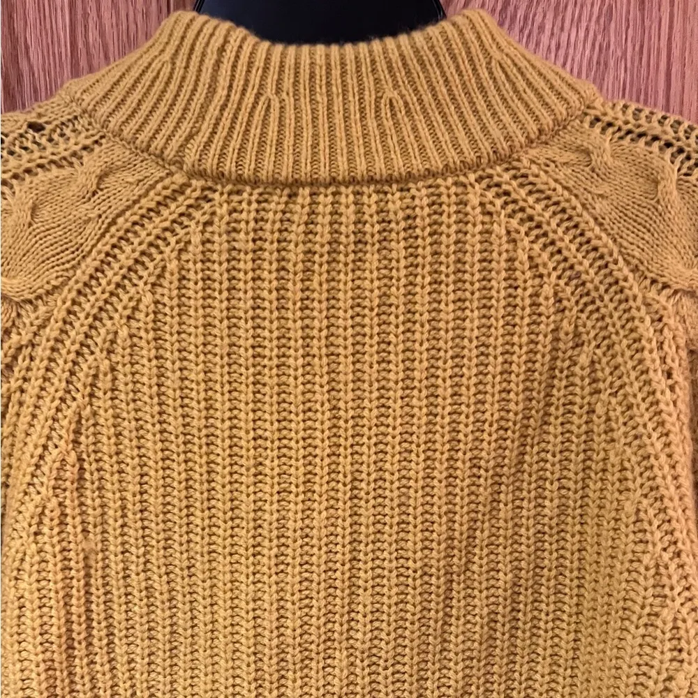 J.Crew Pom-Pom Cable Knit Mock Neck Lambs Wool Sweater Mustard Yellow Size Small - Image 9