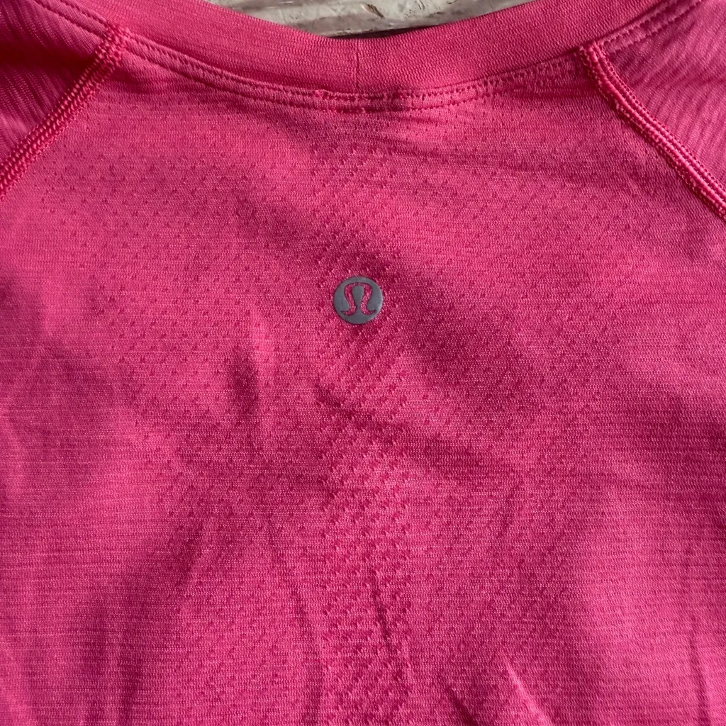 Lululemon swiftly tech 2.0 size 12 - Image 3