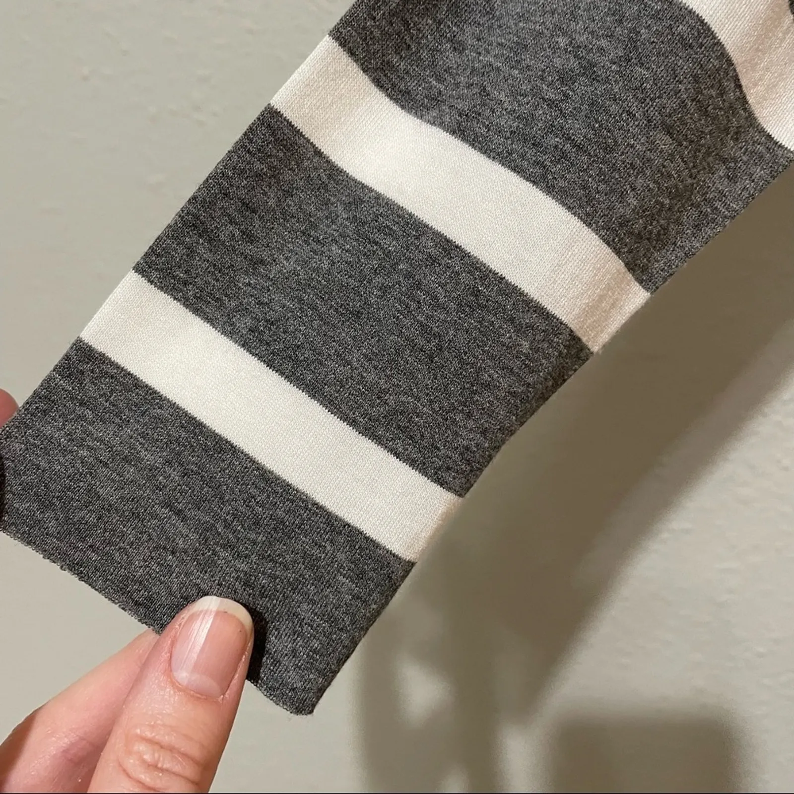 Bailey 44 Grey & White Striped Ruched Long Sleeve Mini Dress Womens S Bodycon - Image 2