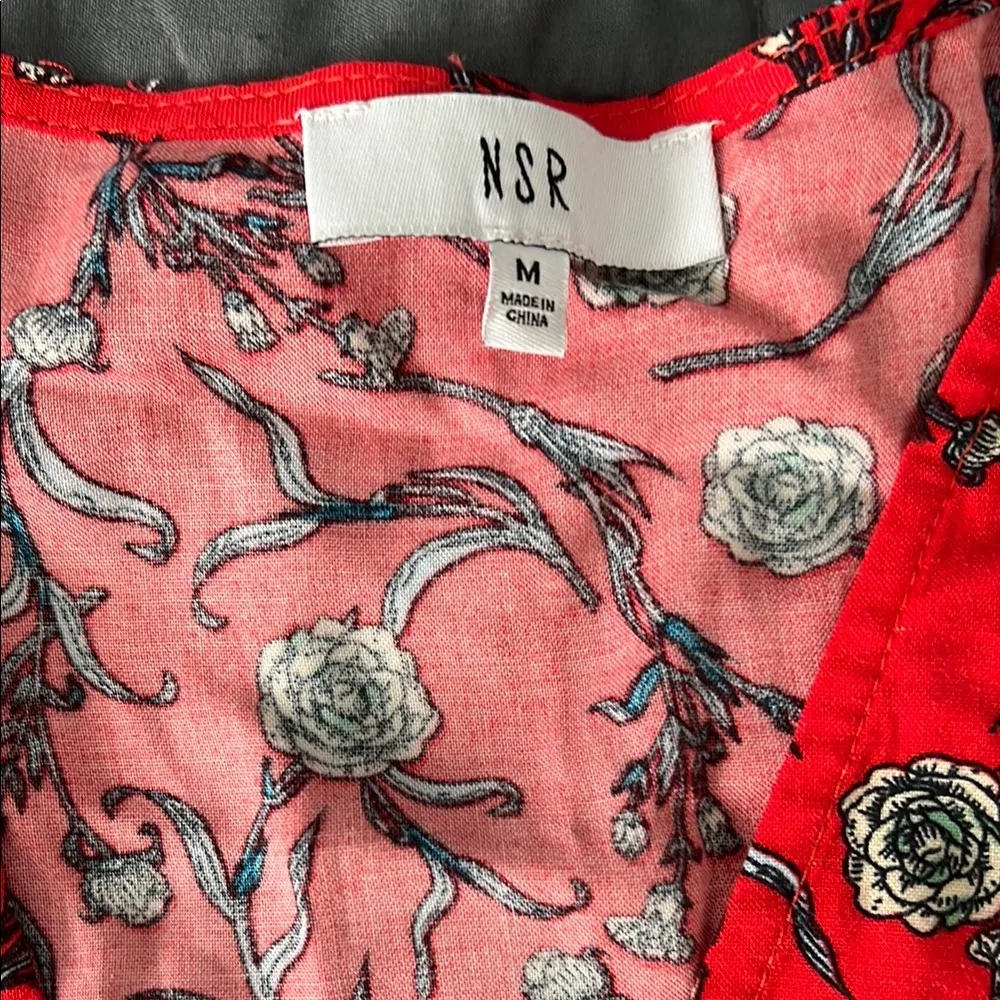 NSR Faux Wrap Peplum Blouse Red Print Size Medium - Image 2